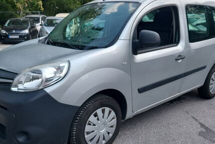 Renault Kangoo 59.150 km 8.999 &euro; Würzburg 97082