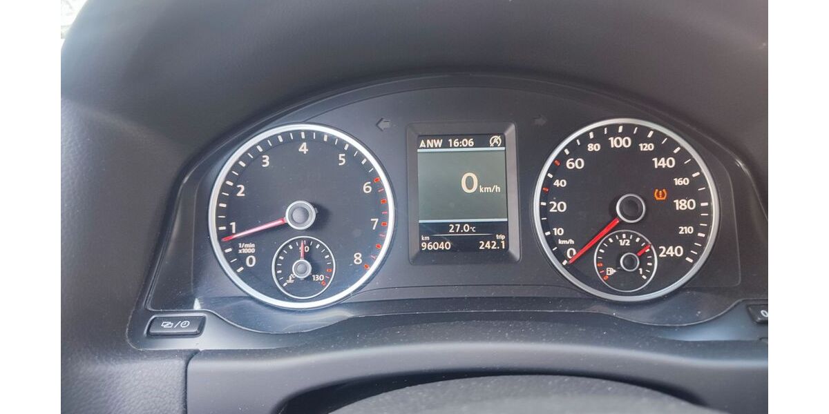 VW Tiguan 99.800 km 10.200 &euro; Raunheim 65479