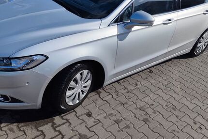 Ford Mondeo 84.951 km 12.700 &euro; Greifswald 17489