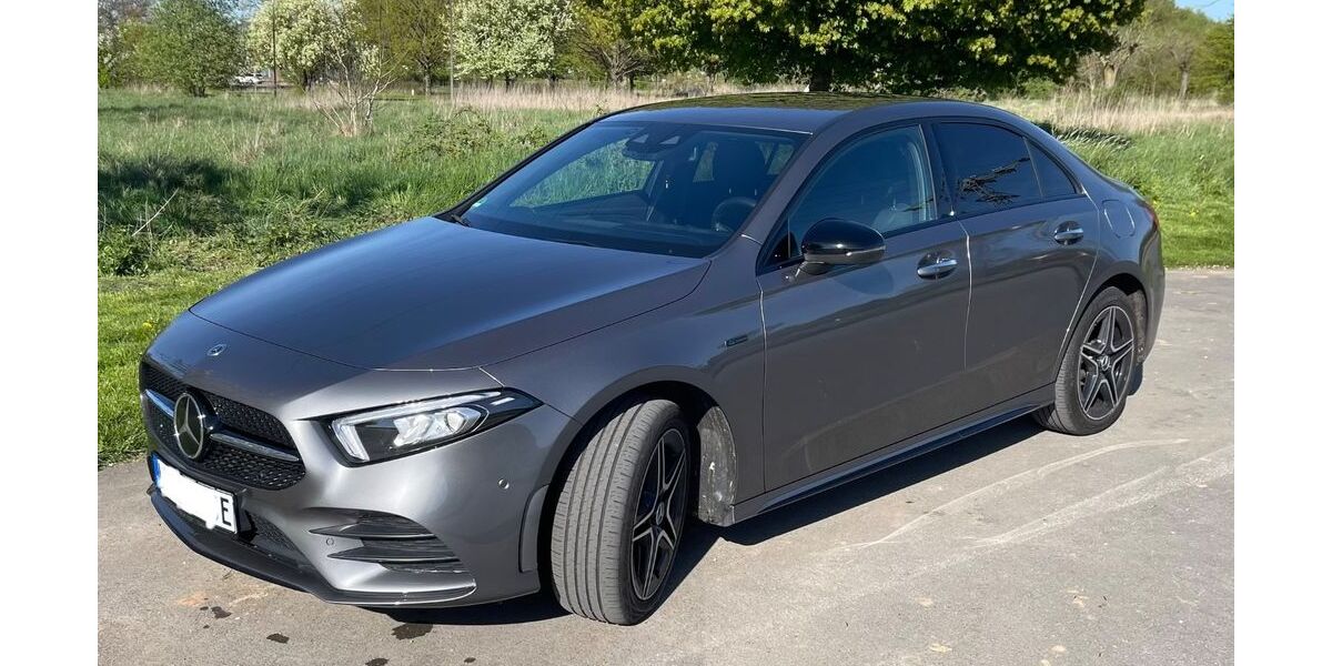 Mercedes-Benz A 250 53.000 km 26.100 &euro; Kalletal 32689
