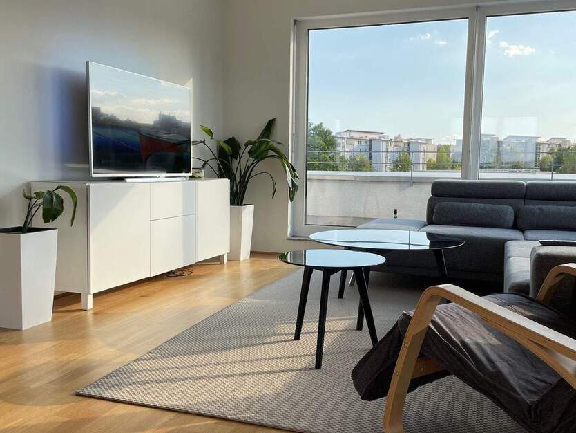 Schöne, helle 2 Zimmerwohnung in Stuttgart Vaihingen, Uni 2 zimmer