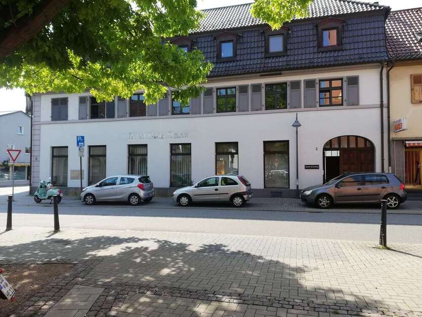 Büro in Ludwigshafen 1.700.000 € 560 m² zimmer