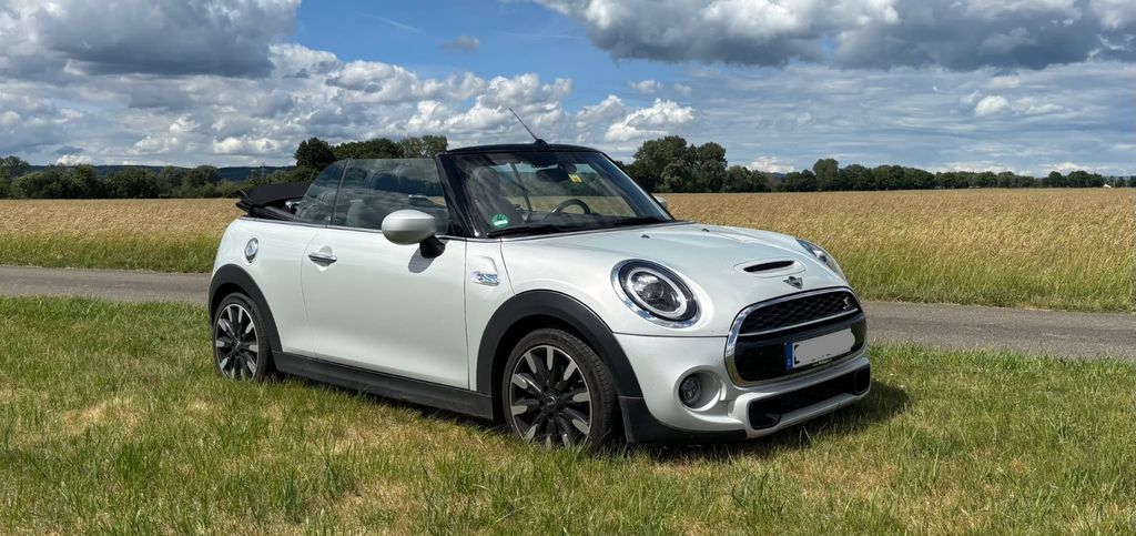 Mini Cooper S Cabrio 39.400 km 21.900 &euro; Ertingen 88521