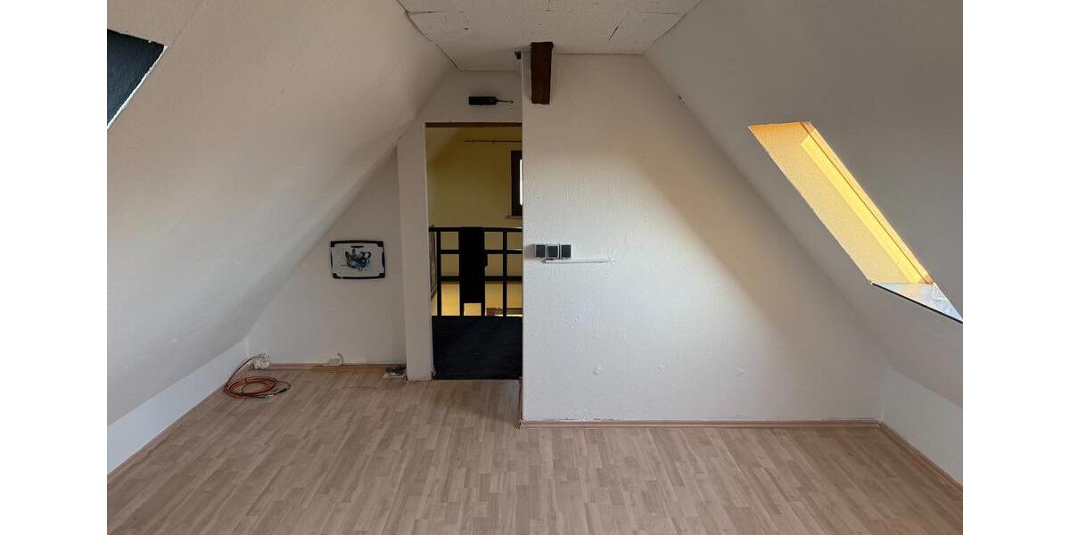 Haus-Hälfte, Maisonette ,Eigentumswohnung Grundstück an der Heide 5 zimmer