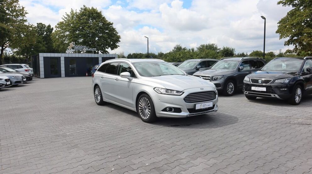 Ford Mondeo 122.000 km 14.900 € Hannover 30457