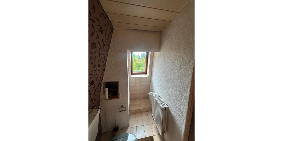 Doppelhaushälfte Neumünster - 5 Zimmer, 138 m&sup2;, 230.000&euro; | Angebot:24623068