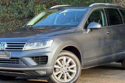 VW Touareg 174.800 km 17.490 &euro; Kiel 24147
