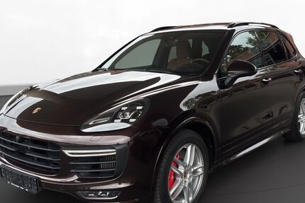 Porsche Cayenne 56.660 km 51.990 € Siegen 57074