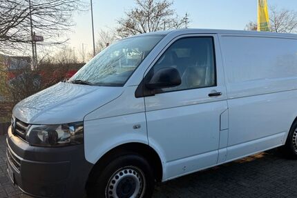 VW T5 Transporter 204.000 km 8.000 &euro; Gelnhausen 63571