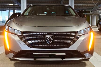 Peugeot 308 67.000 km 16.499 € Oberschleißheim 85764