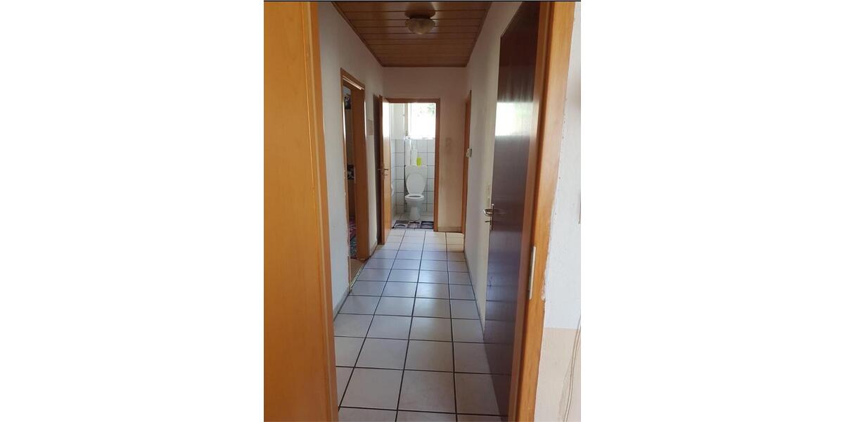 Einfamilienhaus Kornwestheim - 7 Zimmer, 160 m&sup2;, 2.050&euro; | Angebot:25363251