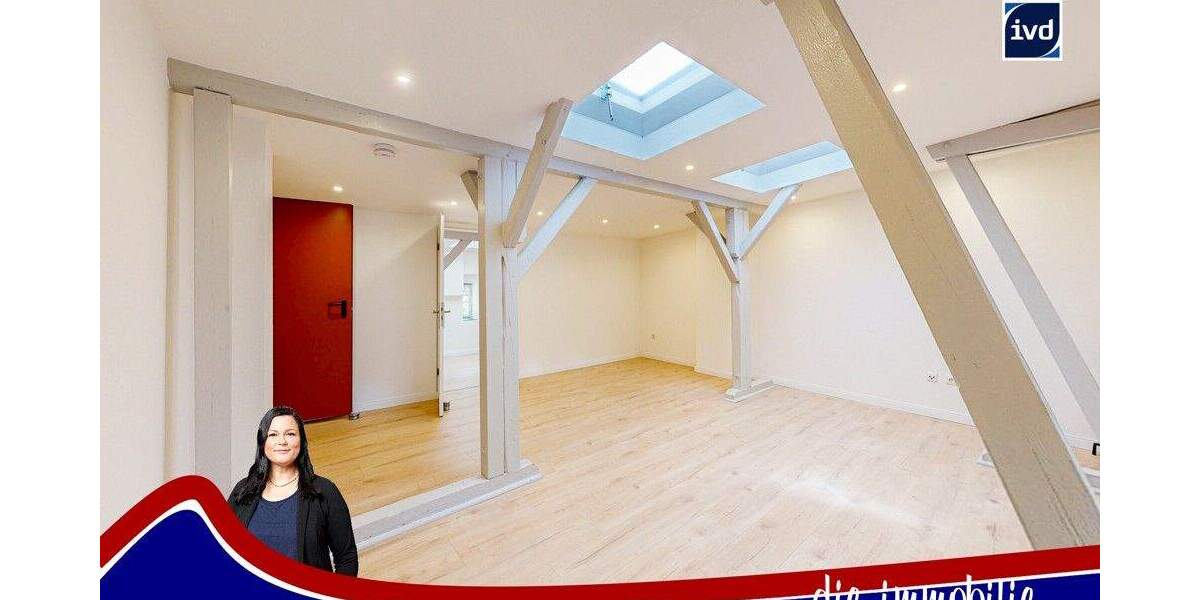 *** 5 Zimmer - EBK - Stadtfeld Ost *** 5 zimmer