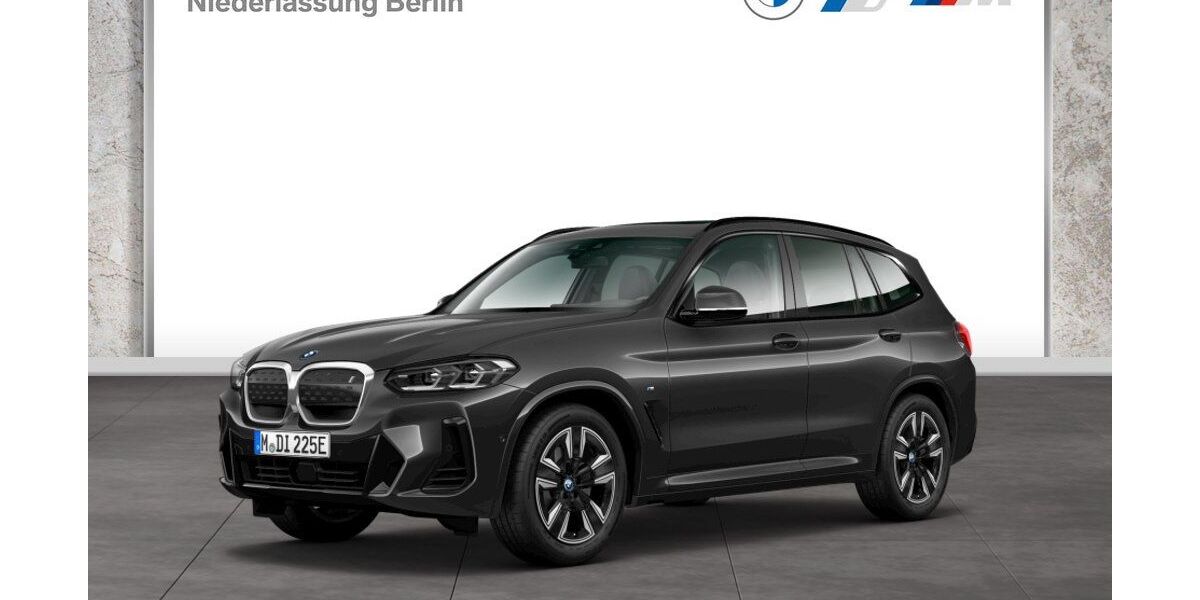 BMW iX3 22.860 km 41.400 &euro; Berlin 12683