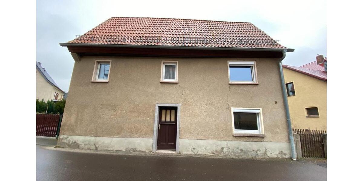 Einfamilienhaus Frohburg - 6 Zimmer, 110 m&sup2;, 49.000&euro; | Angebot:27084789
