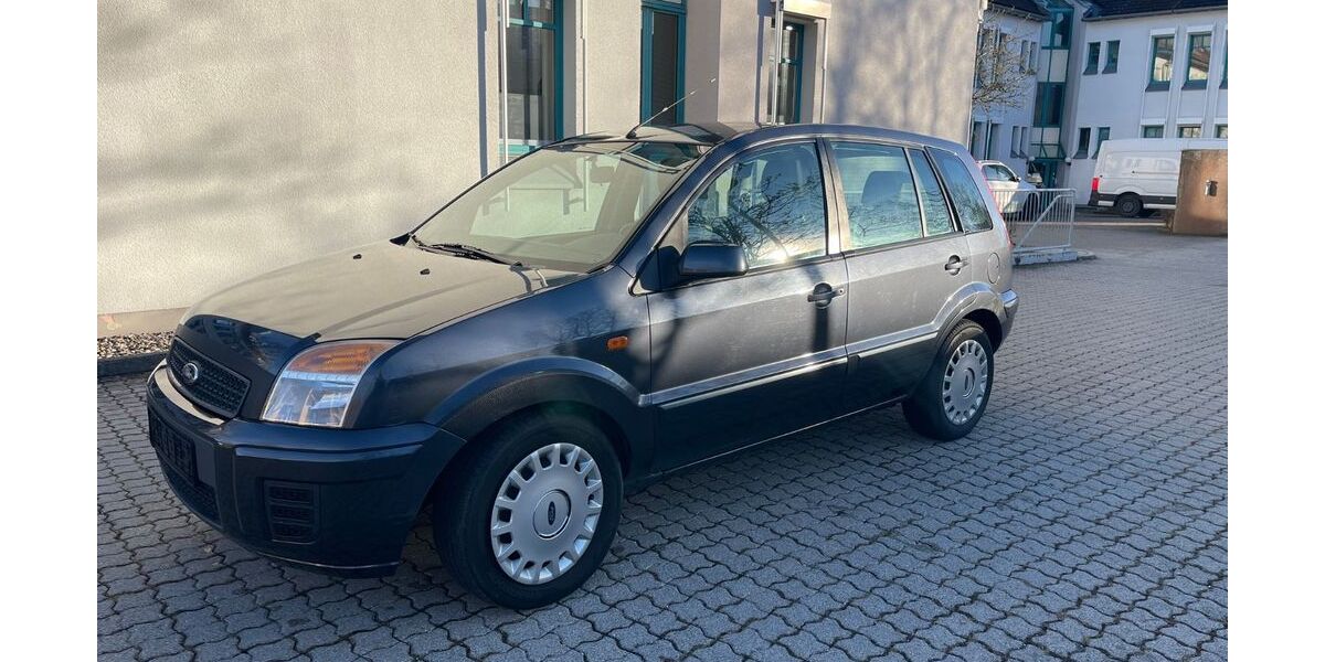 Ford Fusion 210.000 km 1.500 &euro; Haar 85540