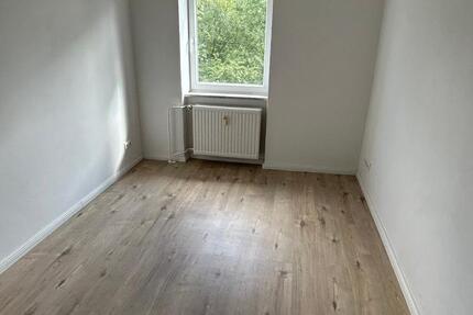 Stilvoll modernisierte 4-Zimmer-Wohnung