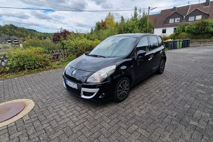 Renault Scenic 143.367 km 6.700 € Lennestadt 57368