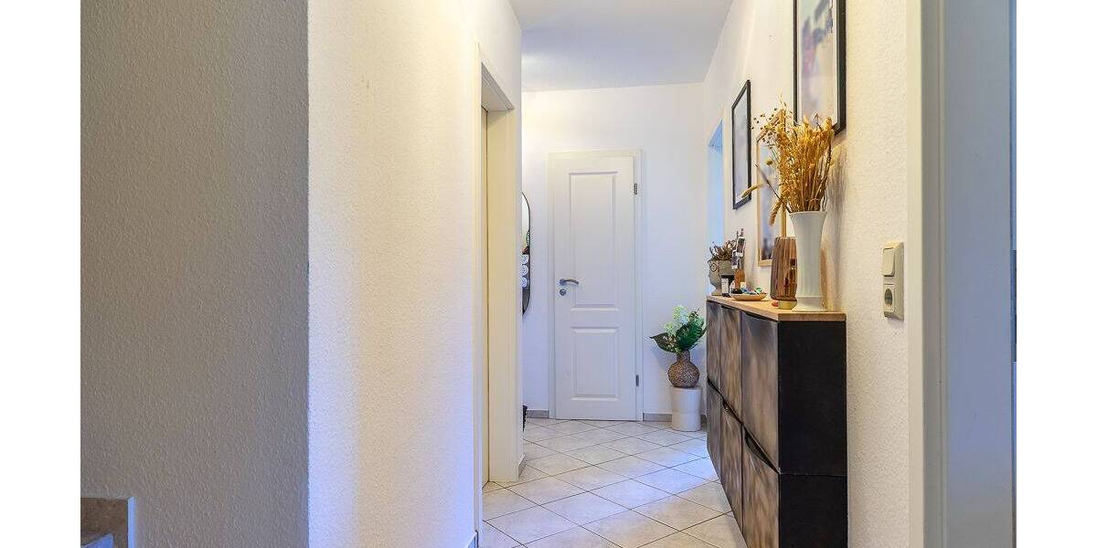 Doppelhaushälfte Langballig - 5 Zimmer, 132 m&sup2;, 295.000&euro; | Angebot:25803108