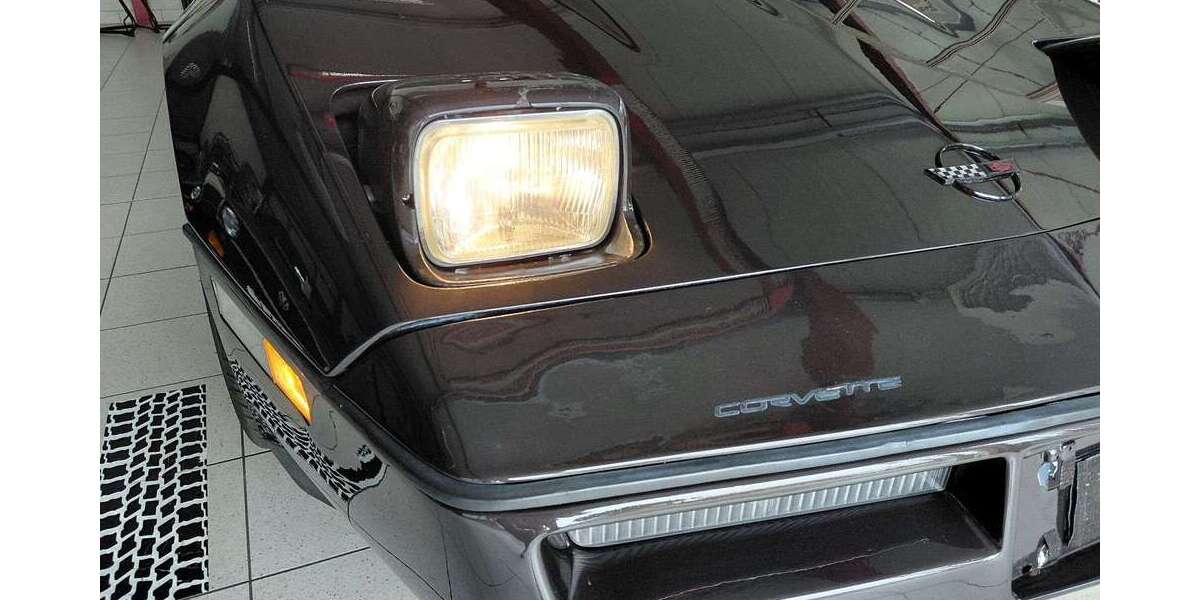 Corvette C4 173.800 km 23.750 &euro; Herzberg / Elster 04916