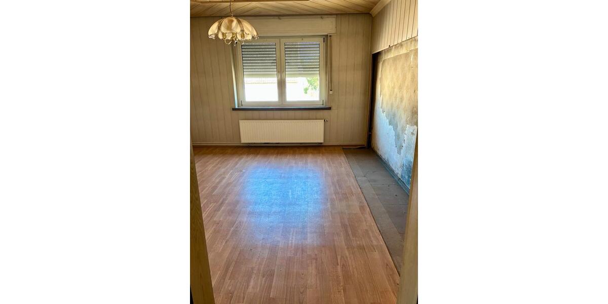 Einfamilienhaus Jessen (Elster) - 4 Zimmer, 100 m&sup2;, 120.000&euro; | Angebot:26977344
