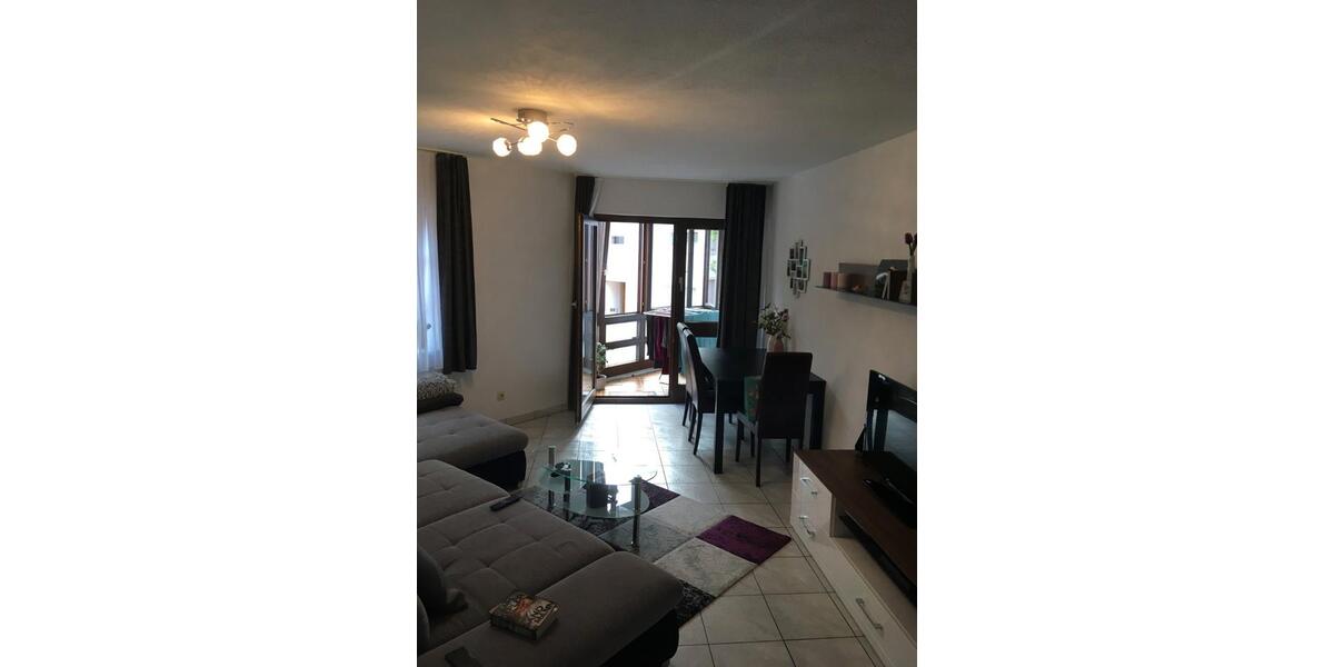 Etagenwohnung Bühl - 2 Zimmer, 59 m&sup2;, 680&euro; | Angebot:26312710