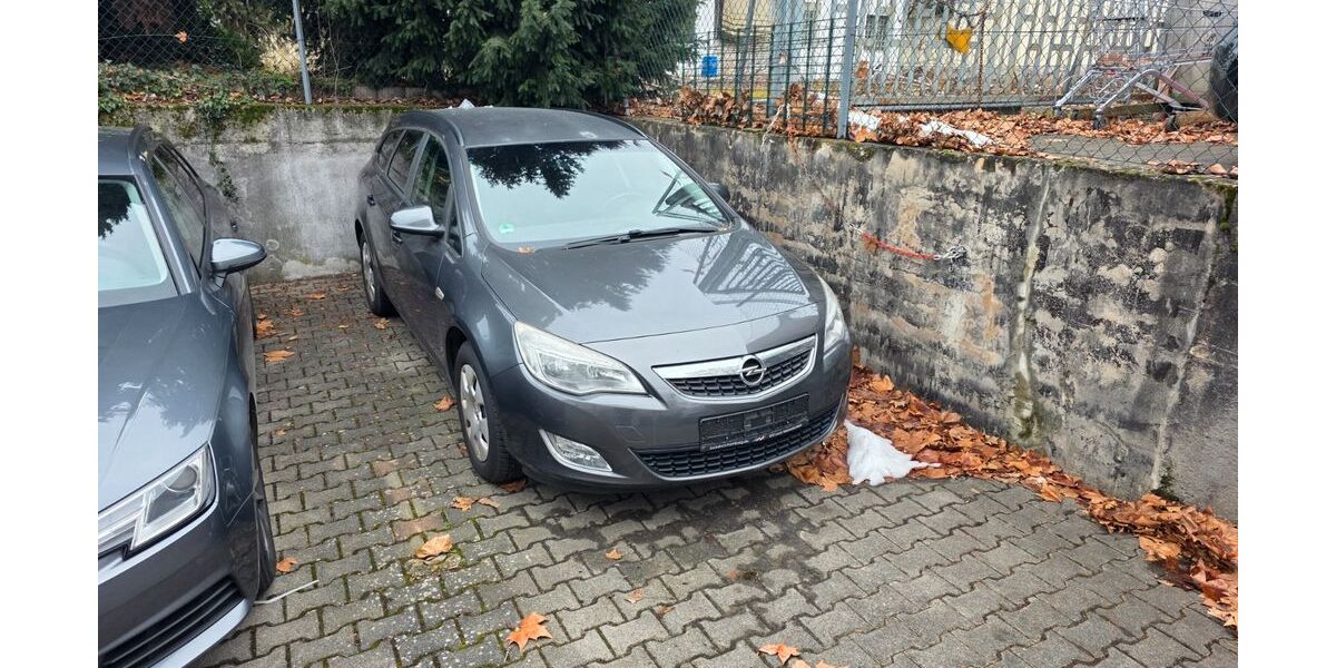 Opel Astra 240.000 km 1.550 &euro; Offenbach 63071