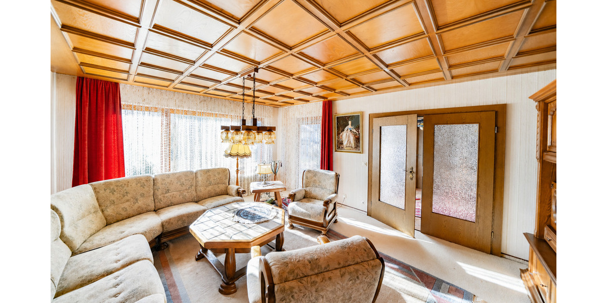 Einfamilienhaus Balingen - 6 Zimmer, 140 m&sup2;, 379.000&euro; | Angebot:25741053