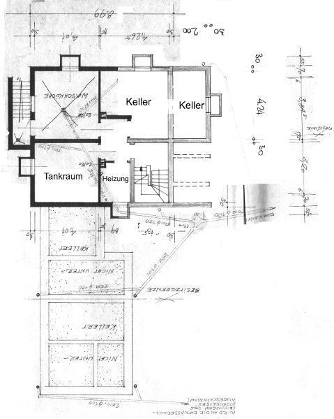 Einfamilienhaus mit Garage und Garten