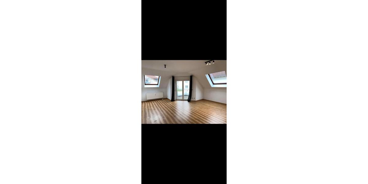 Dachgeschoßwohnung Kirchheimbolanden - 3 Zimmer, 68 m&sup2;, 730&euro; | Angebot:26425906