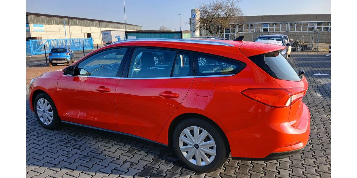 Ford Focus 112.187 km 12.390 &euro; Ingelheim 55218