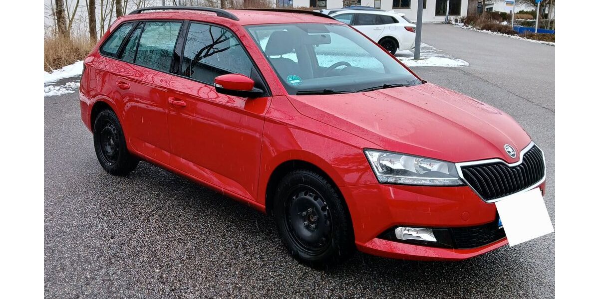 Skoda Fabia 23.000 km 13.300 &euro; Tiefenbach 84184