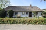 Großes Einfamilienhaus mitten im Zentrum von Kirchweyhe mit großem Garten und Garage - Einfamilienhaus Weyhe | Angebot:26232565