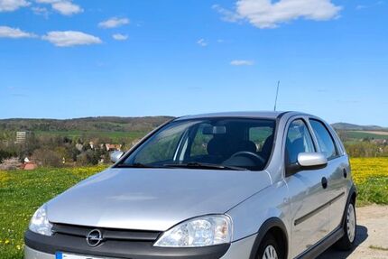 Opel Corsa 46.900 km 2.799 &euro; Görlitz 02826