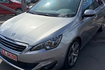 Peugeot 308 172.000 km 4.950 &euro; Saarlouis 66740