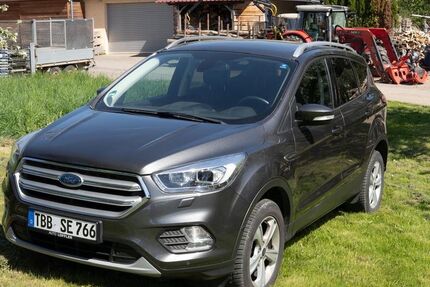 Ford Kuga 59.000 km 18.500 € Wertheim-Dörlesberg 97877
