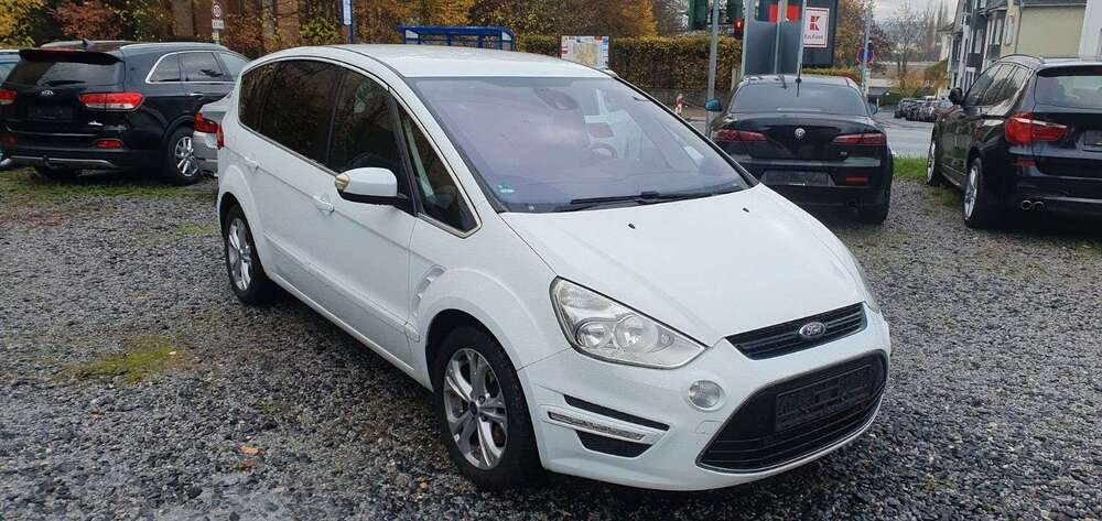 Ford S-Max 286.000 km 4.400 &euro; Limburg 65549