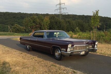 Cadillac Deville 98.000 km 17.900 &euro; Kassel 34130