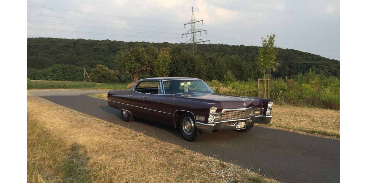 Cadillac Deville 98.000 km 17.900 &euro; Kassel 34130