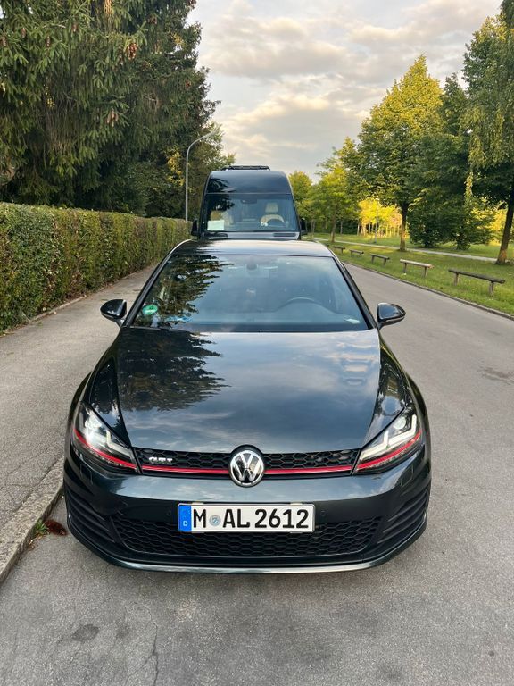 VW Golf 145.000 km 13.000 € München 80397