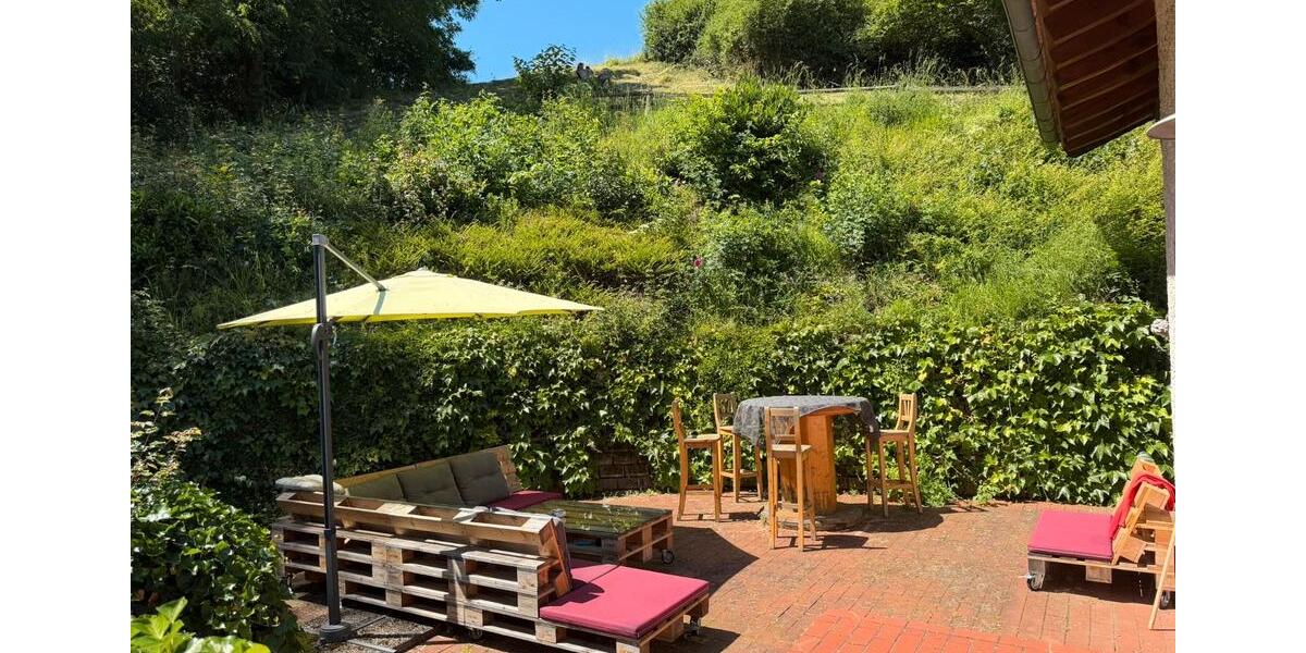Einfamilienhaus Felsberg - 5 Zimmer, 250 m&sup2;, 350.000&euro; | Angebot:26960077
