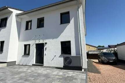 Haus Bad Kreuznach - 4 Zimmer, 135 m&sup2;, 1.800&euro; | Angebot:27131642
