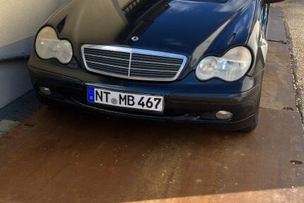 Mercedes-Benz C 180 145.000 km 1.600 &euro; Holzmaden 73271