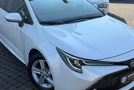 Toyota Corolla 92.220 km 21.399 &euro; Bickenbach 64404