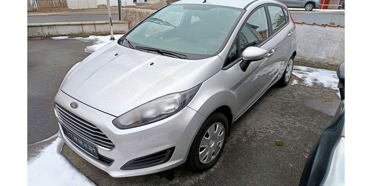 Ford Fiesta 56.300 km 6.900 € Außernzell 94532
