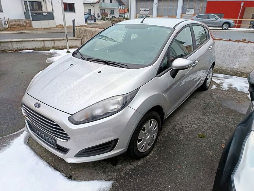 Ford Fiesta 56.300 km 6.900 € Außernzell 94532