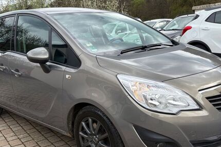 Opel Meriva 75.000 km 6.499 &euro; Haiterbach 72221