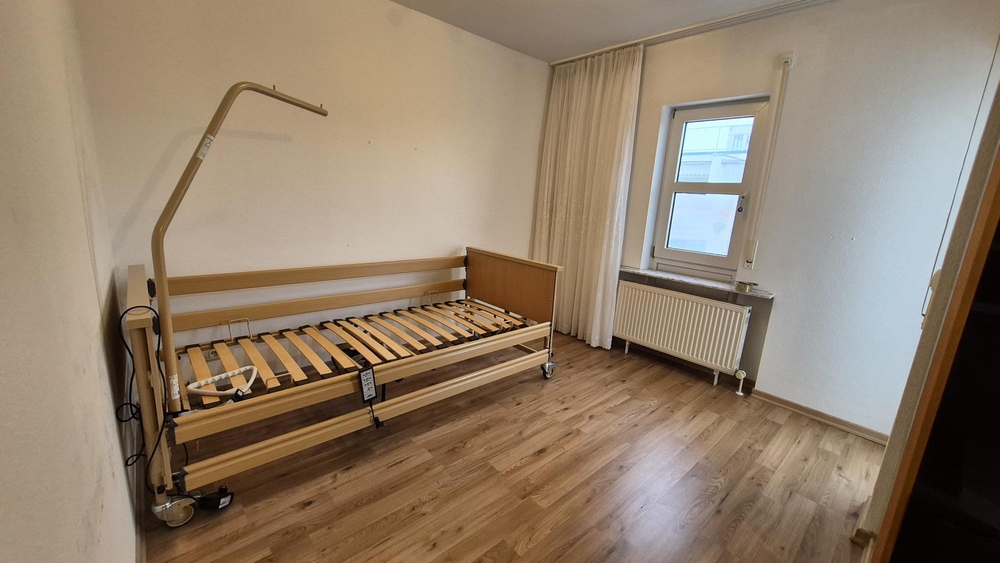 Wieder verfügbar! RMH mit Garage, 2 Balkonen, Garten und Terrasse - Reihenmittelhaus Wiesbaden Klarenthal | Angebot:25972229