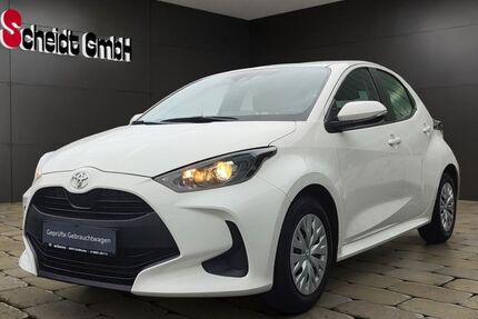 Toyota Yaris 42.616 km 14.770 &euro; Schiffweiler 66578