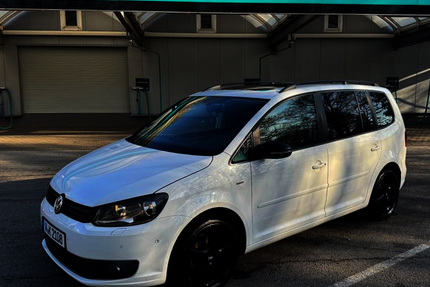 VW Touran 148.000 km 8.990 &euro; Wuppertal 42289