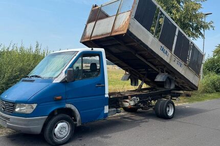 Mercedes-Benz Sprinter 185.665 km 4.200 &euro; Berlin 13629